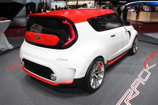 212bhp and electronically governed four-wheel drive lend a performance edge.